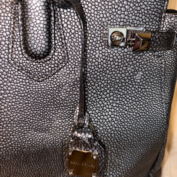 Henri Bendel SilverTextured Satchel - Picture 2 of 6